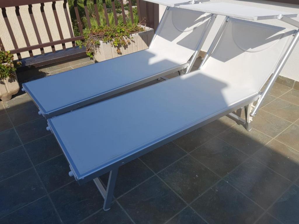 Suite Con Terrazzo Sul Mare E Discesa In Spiaggia A Gallipoli Exterior foto