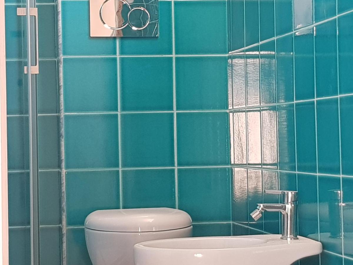 Suite Con Terrazzo Sul Mare E Discesa In Spiaggia A Gallipoli Exterior foto